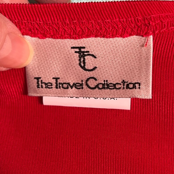 NWT - M Red Glitter Short Sleeve Spandex Top, The Travel Collection - Hip Length - Picture 7 of 13